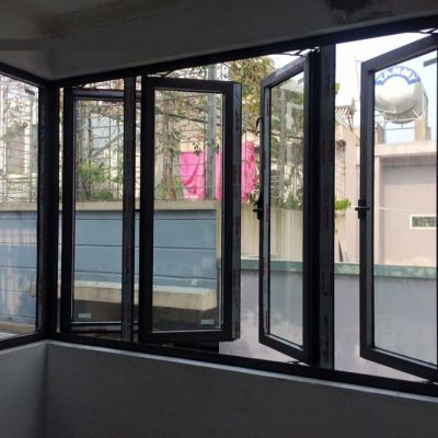 CỬA SỔ MỞ QUAY