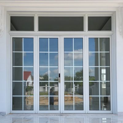 Cửa đi 4 cánh 